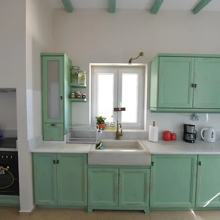 Traditional House With Fantastic Sea View!!!!! * Liaropa